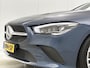 Mercedes-Benz CLA 200 Business Solution Luxury Premium Plus pakket | Panorama Schuif-Kanteldak | Sfeerverlichting | Memory stoelen | Ledkoplampen. Inclusief 24 maanden MB Certified garantie voor Europa.