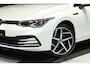 Volkswagen Golf 1.5 eTSI ACT / PANO / HUD / ACC / MEMORY / MASSAGE / CARPLAY / STUUR+STOELVERW