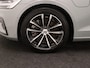 Volvo V60 T8 PLUG-IN HYRBID PLUS DARK 360GR CAM SCHUIFDAK TREKHAAK HEAD-UP DISPLAY