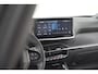 Peugeot 2008 PureTech 100 Allure | Apple Carplay | Parkeersensoren | Climate control