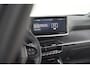 Peugeot 2008 PureTech 100 Allure | Apple Carplay | Parkeersensoren | Climate control