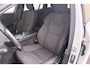 Volvo V60 2.0 B3 Momentum Advantage Elek.Trekhaak Carplay Adapt.Cruise