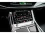 Audi Q8 60 TFSI e quattro Pro Line S Competition | Nardo Grey | Achterasbesturing | Luchtvering | Leren dashboard | Head-Up display | Stoelventilatie en massagefunctie voorin | Bang & Olufsen |