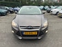 Ford Focus 1.6 TI-VCT First Edition , pdc voor en achter , navigatie