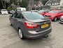 Ford Focus 1.6 TI-VCT First Edition , pdc voor en achter , navigatie