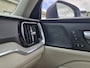 Volvo V60 T8 Twin AWD| Full options! | 360 | audio line | Luxury Line (airco separaat achter, elektrisch glazen panorama-dak, head-up display) en Inscription Plus Line (elektrisch verstelbare stoel(en) met geheugen, luxe lederen bekleding, stoel v