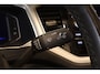 Volkswagen T-Roc Cabrio 1.5 TSI R-Line|LED|Afneembare Trekhaak|Beast audio| Stoel/stuurverwarming|