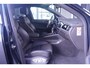 Porsche Macan 3.0 S S 3.0 354PK ACC standkachel sportstoelen electrisch bedienbaar met memo camera Apple-carplay luchtvering trekhaak electrisch wegklapbaar sportuitlaat 21"-LMV DAB LED stoel verwarming/ventilatie schakelflippers aan het stuur