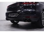 Porsche Macan 3.0 S S 3.0 354PK ACC standkachel sportstoelen electrisch bedienbaar met memo camera Apple-carplay luchtvering trekhaak electrisch wegklapbaar sportuitlaat 21"-LMV DAB LED stoel verwarming/ventilatie schakelflippers aan het stuur