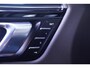 Porsche Macan 3.0 S S 3.0 354PK ACC standkachel sportstoelen electrisch bedienbaar met memo camera Apple-carplay luchtvering trekhaak electrisch wegklapbaar sportuitlaat 21"-LMV DAB LED stoel verwarming/ventilatie schakelflippers aan het stuur