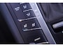 Porsche Macan 3.0 S S 3.0 354PK ACC standkachel sportstoelen electrisch bedienbaar met memo camera Apple-carplay luchtvering trekhaak electrisch wegklapbaar sportuitlaat 21"-LMV DAB LED stoel verwarming/ventilatie schakelflippers aan het stuur