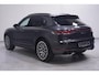 Porsche Macan 3.0 S S 3.0 354PK ACC standkachel sportstoelen electrisch bedienbaar met memo camera Apple-carplay luchtvering trekhaak electrisch wegklapbaar sportuitlaat 21"-LMV DAB LED stoel verwarming/ventilatie schakelflippers aan het stuur