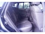 Porsche Macan 3.0 S S 3.0 354PK ACC standkachel sportstoelen electrisch bedienbaar met memo camera Apple-carplay luchtvering trekhaak electrisch wegklapbaar sportuitlaat 21"-LMV DAB LED stoel verwarming/ventilatie schakelflippers aan het stuur