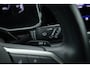 Volkswagen Taigo 1.0 TSI R-Line DSG | IQ. Light | Adapt. Cruise | Camera | Apple CarPlay | Keyless | Stoelverw. | Navi | 17'' |