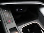CUPRA Terramar 1.5 TSI e-Hybrid Business 204PK DSG Pano-Schuifdak, Trekhaak, 20" LM Velgen, Memorystoel, Keyless, Side Assist, Head-Up Display, 360gr. Camera, Stoel-Stuurverwarming