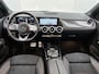 Mercedes-Benz B-klasse 200 Business Solution AMG | Automaat | Apple Carplay / Android Auto | Camera | Navigatie | Stoelverwarming | Virtual Cockpit | Climate Control | Lichtmetalen Velgen |