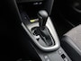 Toyota Yaris Cross 1.5 Hybrid 130 Executive + | JBL | Head-Up Display | Dodehoek detectie | Elektrische achterklep | Parkeersensoren voor+achter | Trekhaak | Apple CarPlay/Android Auto | Navigatie |