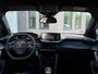 Peugeot 2008 1.2 PureTech 130PK Allure Pack Automaat | Navigatie | Achteruitrijcamera | 3D Cockpit