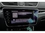 Skoda Superb Combi 1.4 TSI iV PHEV 218PK Laurin & Klement | Leder | Camera | Memory | Canton audio | Cruise adaptief | 19'' | Dodehoek detectie | Matrix LED | Stoel+stuur verwarming | | Apple Carplay/Android Auto | Achteruitrijcamera | Apple Carplay/Android Auto|telefoonintegratie premium | Canton audio
