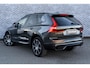 Volvo XC60 2.0 T6 Plug-in Hybrid AWD R-Design | Navigatie | Adaptieve Cruise Control | 360 Camera | Keyless | Sportchassis | Elek. Stoelen | Memory | DAB | Stuur-/Stoelverwarming | LED Koplampen | Zitverlenging | Draadloos Telefoon Opladen