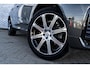 Volvo XC60 2.0 T6 Plug-in Hybrid AWD R-Design | Navigatie | Adaptieve Cruise Control | 360 Camera | Keyless | Sportchassis | Elek. Stoelen | Memory | DAB | Stuur-/Stoelverwarming | LED Koplampen | Zitverlenging | Draadloos Telefoon Opladen