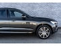 Volvo XC60 2.0 T6 Plug-in Hybrid AWD R-Design | Navigatie | Adaptieve Cruise Control | 360 Camera | Keyless | Sportchassis | Elek. Stoelen | Memory | DAB | Stuur-/Stoelverwarming | LED Koplampen | Zitverlenging | Draadloos Telefoon Opladen
