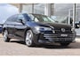 Volkswagen Passat Variant 1.5 eHybrid 204pk Business | SoH 100% | Trekhaak | Head-up | Stuur & Stoelverwarming | Navigatie