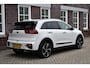 Kia Niro EV e-Niro ExecutiveLine 64 kWh Wij zijn op afspraak geopend! Graag bellen voor uw komst.