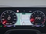 Mercedes-Benz CLA 180 Business Solution AMG | Night Pakket | Panoramadak | DISTRONIC Afstandsassistent | Dodehoekassistent | Verkeersbordenassistent | MULTIBEAM LED Koplampen | Elektrisch Verstelbare Stoelen + Memory | Stoelverwarming | Sfeerverlichting | THERMOTRONIC Klimaatregeling | Sierdelen Geborsteld Aluminium Lightlines | Apple CarPlay | Android Auto | Achteruitrijcamera | Parkeersensoren