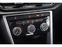 Volkswagen T-Roc 1.0 TSI 110pk Life | Trekhaak | Adaptive Cruise | Navigatie | Airco