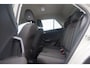 Volkswagen T-Roc 1.0 TSI 110pk Life | Trekhaak | Adaptive Cruise | Navigatie | Airco