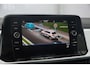 Volkswagen T-Roc 1.0 TSI 110pk Life | Trekhaak | Adaptive Cruise | Navigatie | Airco