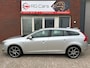 Volvo V60 2.0 D2 Ocean Race / Leder / Navi / PDC / Stoelverwarming