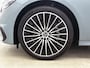 Mercedes-Benz E-klasse Estate 300 e AMG Line Trekhaak | Widesreen Cockpit | Multiespaaks 20 ionch AMG wielen | Panoramadak | AMG Styling Inclusief 24 maanden Mercedes-Benz Certified garantie voor Europa.