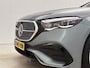 Mercedes-Benz E-klasse Estate 300 e AMG Line Trekhaak | Widesreen Cockpit | Multiespaaks 20 ionch AMG wielen | Panoramadak | AMG Styling Inclusief 24 maanden Mercedes-Benz Certified garantie voor Europa.