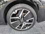 Peugeot 208 1.2 Hybrid 145 e-DCS6 GT | CLIMATE | CARPLAY | ELEKTRISCHE STOELVERSTELLING