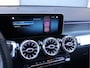 Mercedes-Benz GLB 200 Business Solution AMG Automaat | Haak | Stoelverwarming