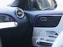 Mercedes-Benz GLB 200 Business Solution AMG Automaat | Haak | Stoelverwarming