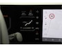 Kia EV3 Plus 81.4 kWh - Stoel/stuurwiel verwarming - Adaptieve Cruisecontrole - LED lampen - Fabrieksgarantie tot 04-2032