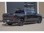 Dodge Ram SPORT | MEEST VOLLE RAM | 5.7 V8 HEMI | LUCHTVERING | HUD | MWK | PANO | VOL DIGI SCHERMEN | NIGHT EDITION | DUBBELE CABINE | 5 PERSOONS | DC | CREW CAB | TOP STAAT | KLEUR: GRANITE NIGHT EDITION GEWELDIGE KLEUR |
