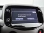 Toyota Aygo 1.0 VVT-i x-Joy | Climate Control | DAB | Automatische verlichting | Velgen 15" | Apple CarPlay/Android Auto | Achteruitrijcamera | Bluetooth |