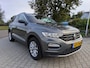 Volkswagen T-Roc 1.5 TSI Sport DSG I Adap. cruise I Camera I Trekhaak I Stoelv.w I Carplay