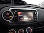 Toyota Yaris 1.3 VVT-i Aspiration | Navigatie | Cruise Control | Camera | Dealer onderhouden