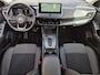 Nissan Qashqai 1.3 MHEV Xtronic N-Connecta / Facelift / Fabrieksgarantie tot 10-2027 / Dealer onderhouden / Pack Easy / Cold pack / Trekgewicht 1800 kg / All season banden / Head Up Display / Elektrische achterklep / Stuur- Stoel & Voorruitverwarming / Rondomzicht camera /
