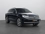 Volkswagen Touareg 3.0 TSi eHybrid 4MOTION Elegance 381PK Aut. Panoramadak, Trekhaak, Head-Up Display, Dynaudio, Luchtvering, 21" LM Velgen, Servosluiting, Nachtzicht camera, Elektr. Achterklep