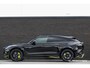 Aston Martin DBX 4.0 V8 707Pk Aut. | AMR24 | Luchtvering | Keramisch | 360° Camera | Panoramadak | 23''
