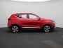 MG MG ZS EV Luxury 45 kWh | Automaat | Panoramadak | Leder | Navigatie | Airco | Achteruitrijcamera | Apple Carplay / Android Auto | Stoelverwarming | Lichtmetalen Velgen |