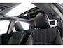 Honda HR-V Honda HR-V 1.5 i-VTEC Automaat | Panoramadak | Camera | Navi | Stoelverwarming | Origineel NL Cruise control