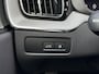 Volvo XC60 2.0 T6 Plug-in hybrid AWD Plus Dark DEALER ONDERHOUDEN | HARMAN/KADON | 360° GRADEN CAM. | STOEL/STUUR VERWARMING | APPLE CARPLAY./ANDROID AUTO | ELEKTRISCHE TREKHAAK