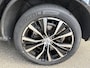 Volvo XC60 2.0 T6 Plug-in hybrid AWD Plus Dark DEALER ONDERHOUDEN | HARMAN/KADON | 360° GRADEN CAM. | STOEL/STUUR VERWARMING | APPLE CARPLAY./ANDROID AUTO | ELEKTRISCHE TREKHAAK